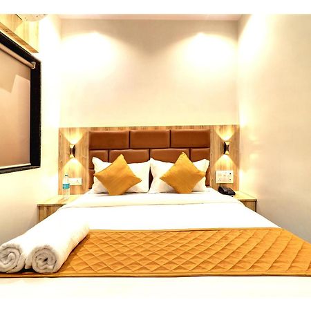 Hotel Enigma Inn Mumbai Eksteriør bilde