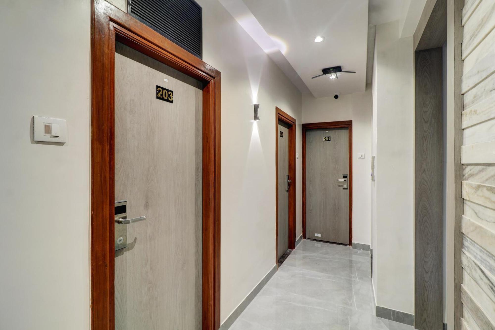 Hotel Enigma Inn Mumbai Eksteriør bilde